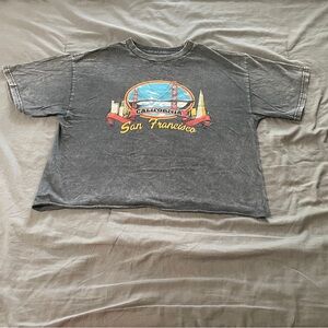 Pacsun J.Galt cropped “San Francisco “ t-shirt sz medium